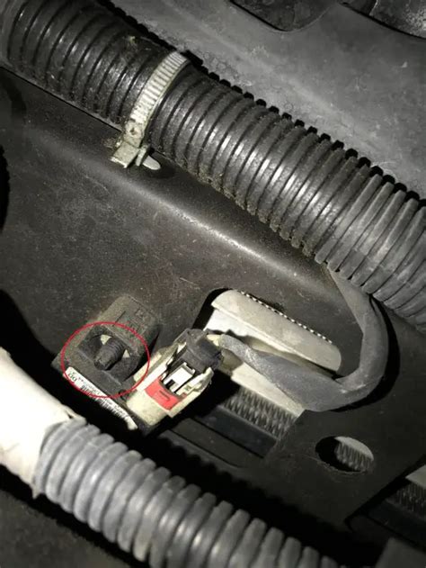 2006 silverado front impact sensor